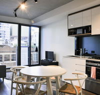 Mono Apartments on La Trobe Street - Tourism Cairns