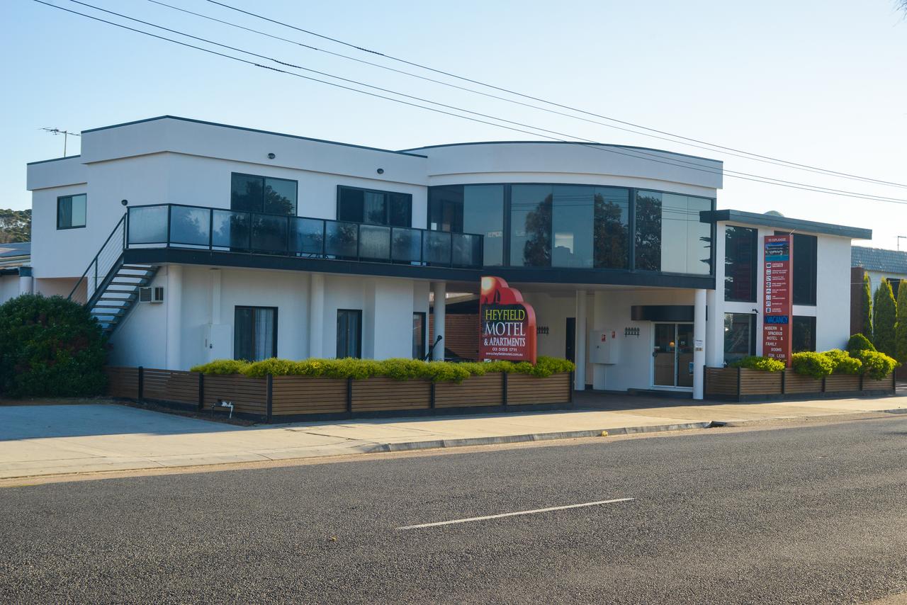 Nyerimilang VIC Tourism Cairns
