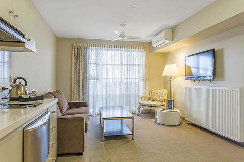 Deep Blue Hotel & Hot Springs - Tourism Cairns 42