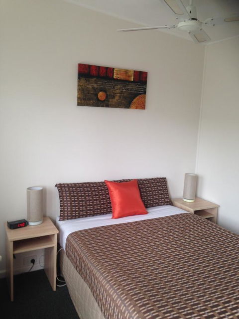 Beachcomber Motel & Apartments - Tourism Cairns 39