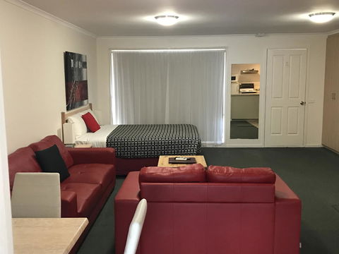 Beachcomber Motel & Apartments - Tourism Cairns 12
