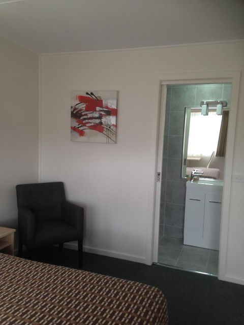 Beachcomber Motel & Apartments - Tourism Cairns 25