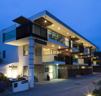 The Dolphin Apartments - Tourism Cairns