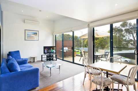 Anchorage Motel & Villas Lorne - Tourism Cairns 0
