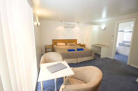 Anchorage Motel & Villas Lorne - Tourism Cairns 9