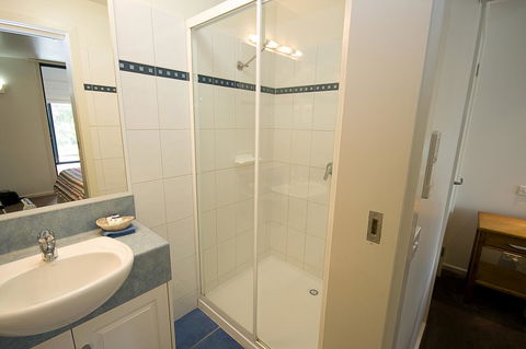 Anchorage Motel & Villas Lorne - Tourism Cairns 16
