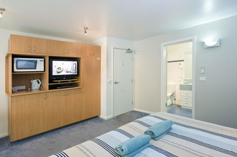 Anchorage Motel & Villas Lorne - Tourism Cairns 10