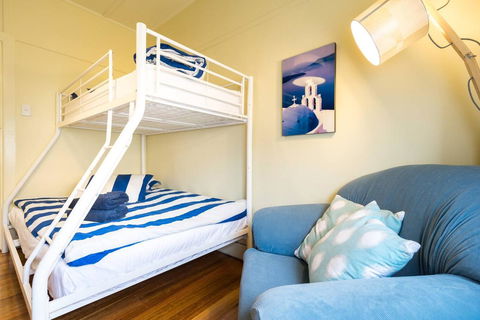 Nautique Beach House - Tourism Cairns 7