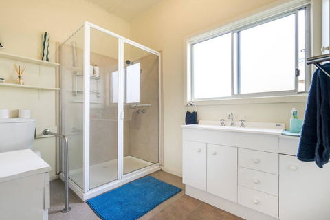 Nautique Beach House - Tourism Cairns 14