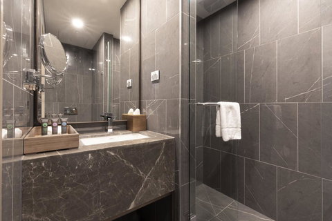 Novotel Melbourne Central - Tourism Cairns 6