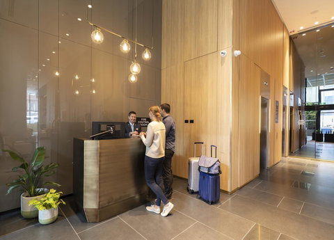 Novotel Melbourne Central - Tourism Cairns 17