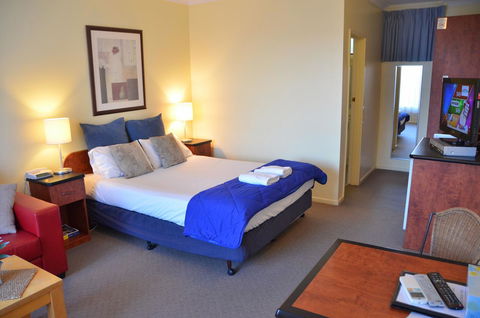 The Sandridge Motel - Tourism Cairns 17