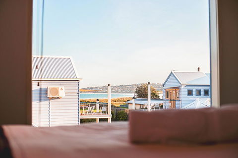 Rayville Boat Houses - Tourism Cairns 17