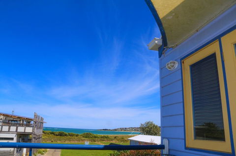 Rayville Boat Houses - Tourism Cairns 16