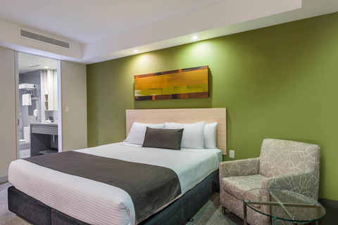 Mantra Melbourne Airport - Tourism Cairns 18