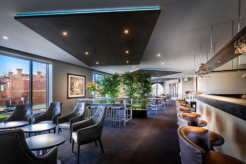 BEST WESTERN PLUS Travel Inn - Tourism Cairns 8