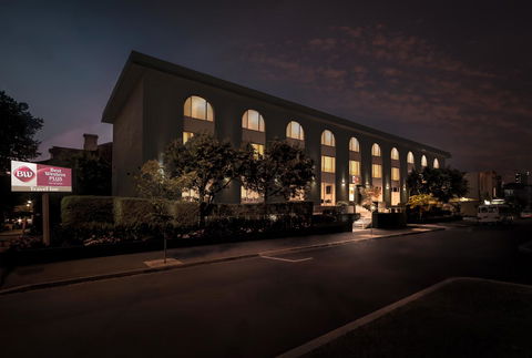 BEST WESTERN PLUS Travel Inn - Tourism Cairns 11