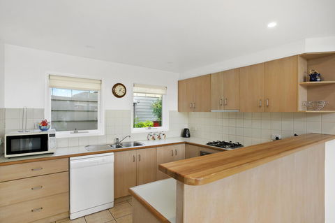 Terrace Lofts Apartments - Tourism Cairns 13