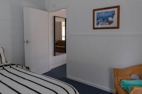 Prom Coast Apartments - Tourism Cairns 1