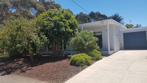 Island Escape - Tourism Cairns 0