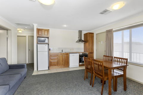 Comfort Inn Warrnambool International - Tourism Cairns 35