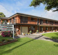 Eastern Beach Holiday Units - Tourism Cairns