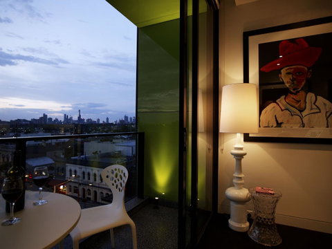 The Cullen Melbourne - Art Series - Tourism Cairns 14