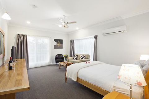 The International Motel Apollo Bay - Tourism Cairns 19