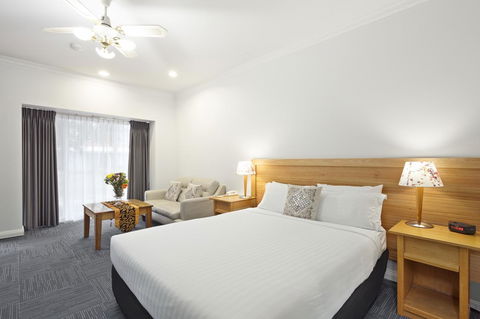 The International Motel Apollo Bay - Tourism Cairns 24