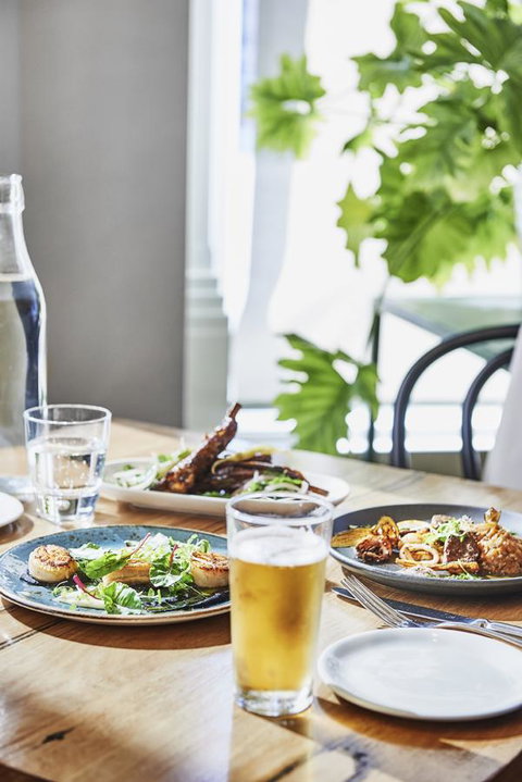 Plough Hotel - Tourism Cairns 22
