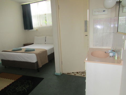 Twin City Motor Inn - Tourism Cairns 14