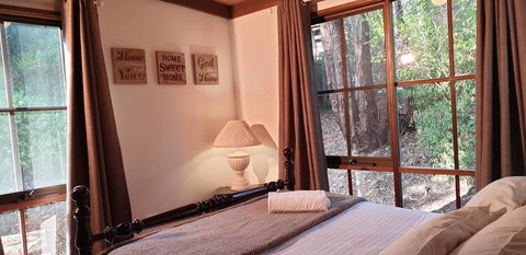 Day Dream Cottage - Tourism Cairns 3