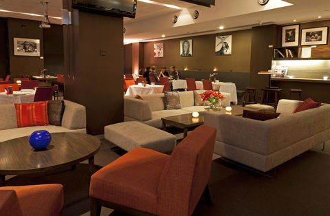Causeway 353 Hotel - Tourism Cairns 14