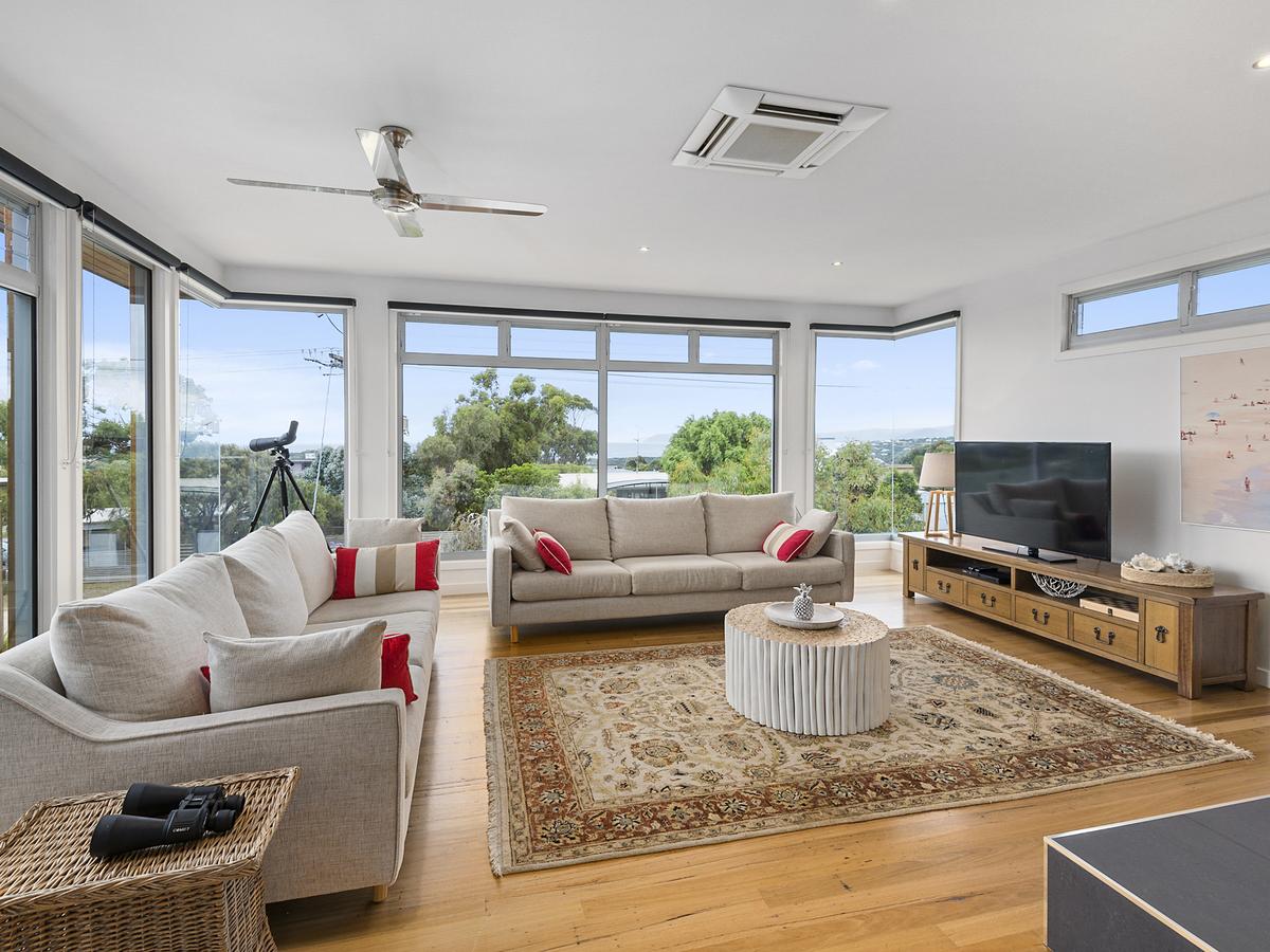 Aireys Inlet VIC Tourism Cairns