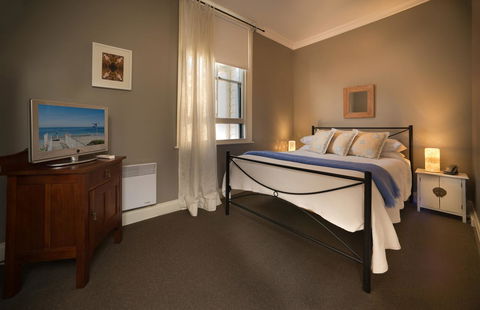Athelstane House - Tourism Cairns 15