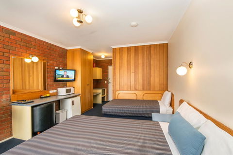 Torquay Tropicana Motel - Tourism Cairns 25