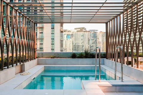 Cosmo Central Hotel Apartment - Tourism Cairns 18