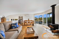 Peninsula Retreat