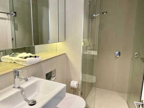 JC Waterfront Apartments On Collins - Tourism Cairns 6