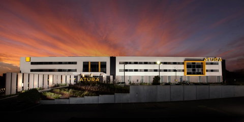 Atura Dandenong - Tourism Cairns 0