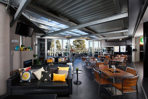 Atura Dandenong - Tourism Cairns 6