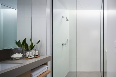 Atura Dandenong - Tourism Cairns 4