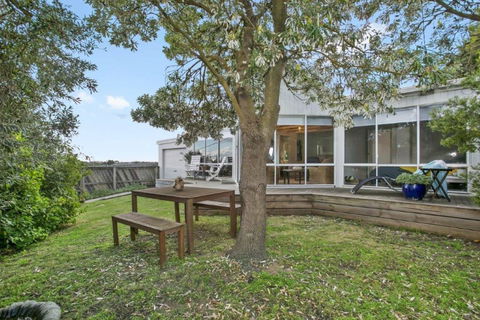 47 Baker Street - Tourism Cairns 24