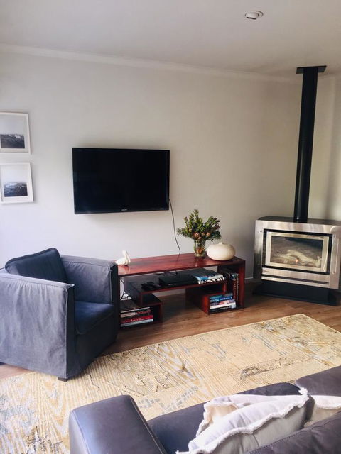 47 Baker Street - Tourism Cairns 7