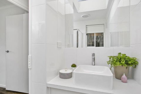 47 Baker Street - Tourism Cairns 21