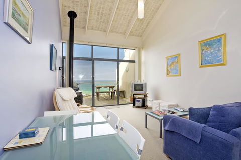 5 Whitecrest Great Ocean Road Resort - Ocean Views - Tourism Cairns 13