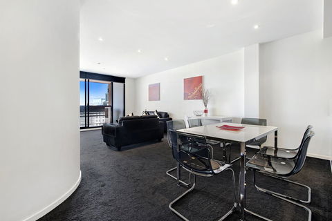 ULTIQA Little Collins (located At The Hero Apartment Building) - Tourism Cairns 33