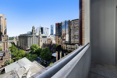 ULTIQA Little Collins (located At The Hero Apartment Building) - Tourism Cairns 2