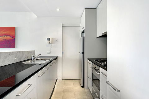 ULTIQA Little Collins (located At The Hero Apartment Building) - Tourism Cairns 12