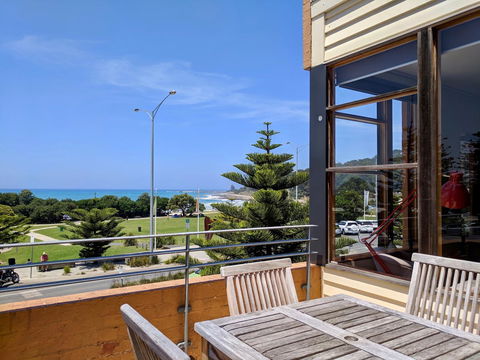 Lornebeach Apartments - Tourism Cairns 3